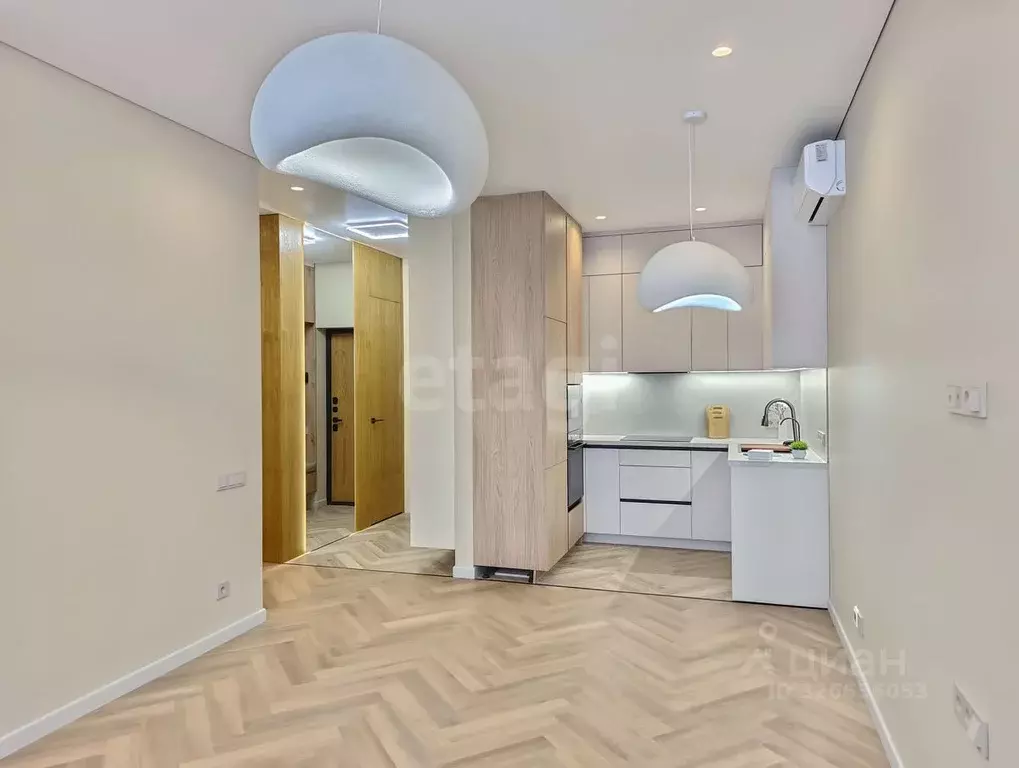 3-к кв. Тюменская область, Тюмень ул. Евгения Войнова, 7 (91.0 м) - Фото 1