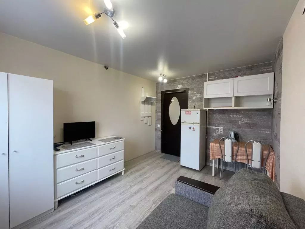 Комната Свердловская область, Екатеринбург ул. Сулимова, 31 (11.5 м) - Фото 2