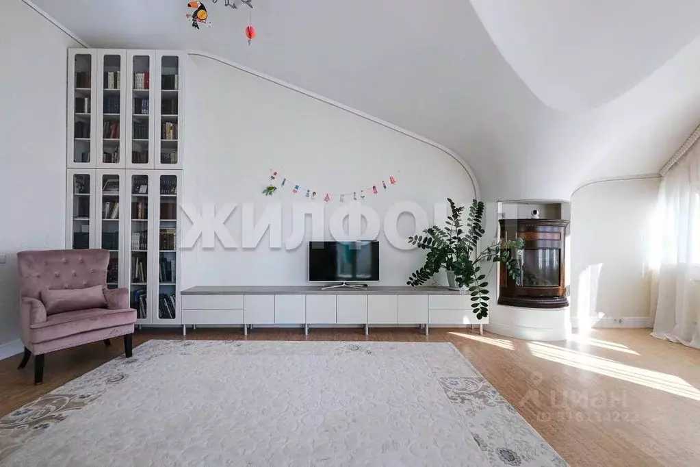 5-к кв. Новосибирская область, Новосибирск Ядринцевская ул., 18 (161.3 ... - Фото 2