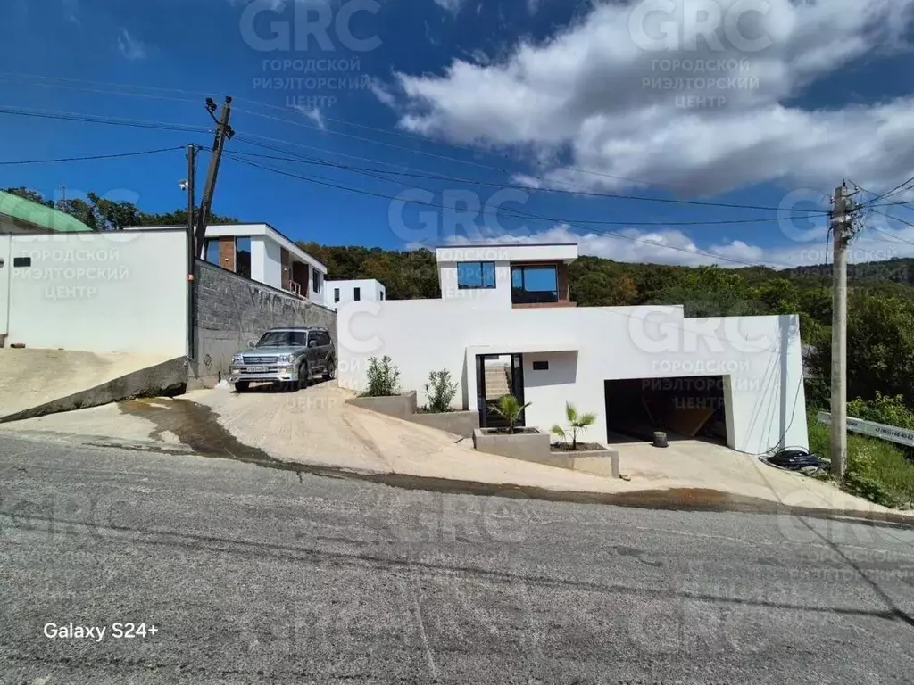 Дом в Краснодарский край, Сочи городской округ, с. Казачий Брод ул. ... - Фото 1