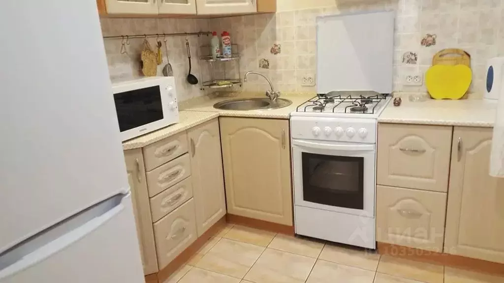 3-к кв. Калужская область, Калуга ул. Ленина, 73к1 (70.0 м) - Фото 2