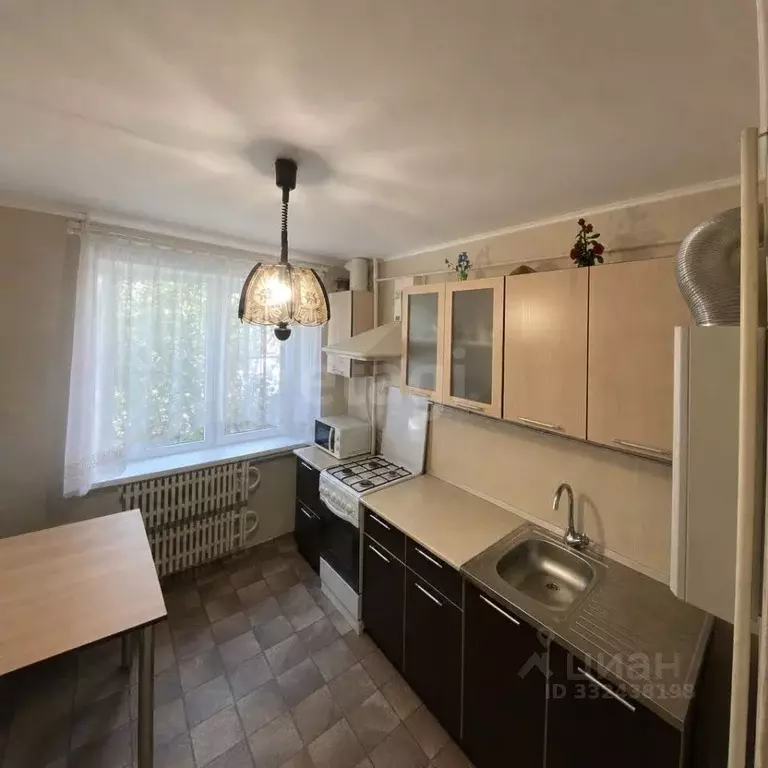 1-к кв. Белгородская область, Валуйки Новая ул., 8 (34.4 м) - Фото 1