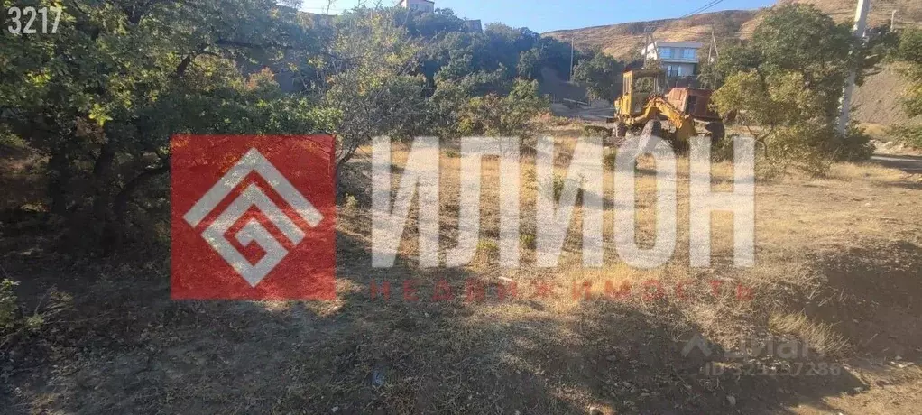 Участок в Крым, Алушта муниципальный округ, с. Приветное ул. Горького, ... - Фото 2