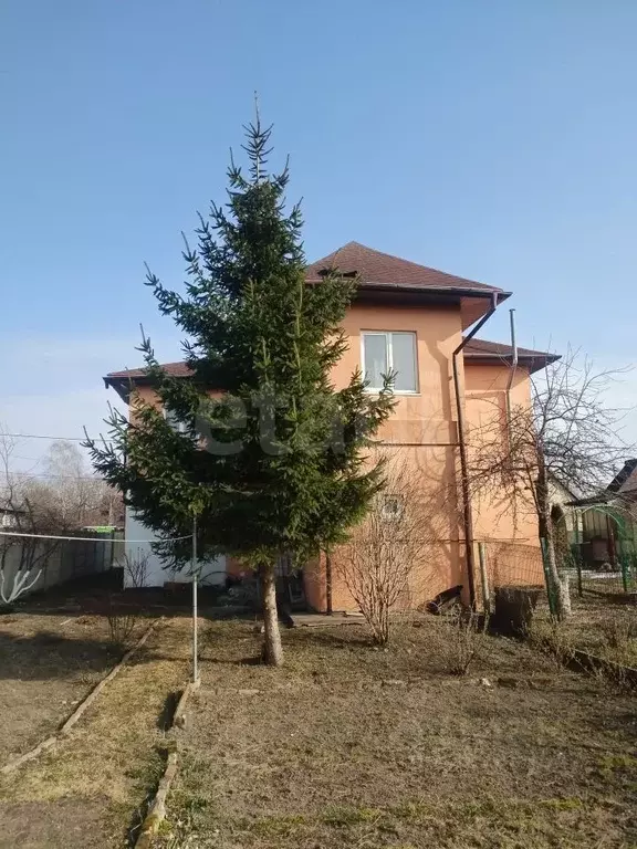 Дом в Калининградская область, Калининград пер. 1-й Камский, 13 (145 ... - Фото 1