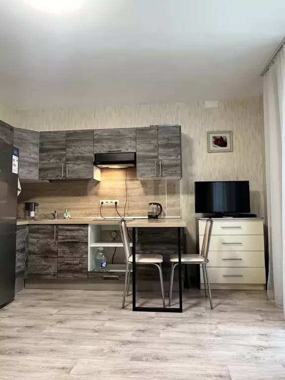 Студия Челябинская область, Челябинск ул. Толбухина, 3 (23.8 м) - Фото 1