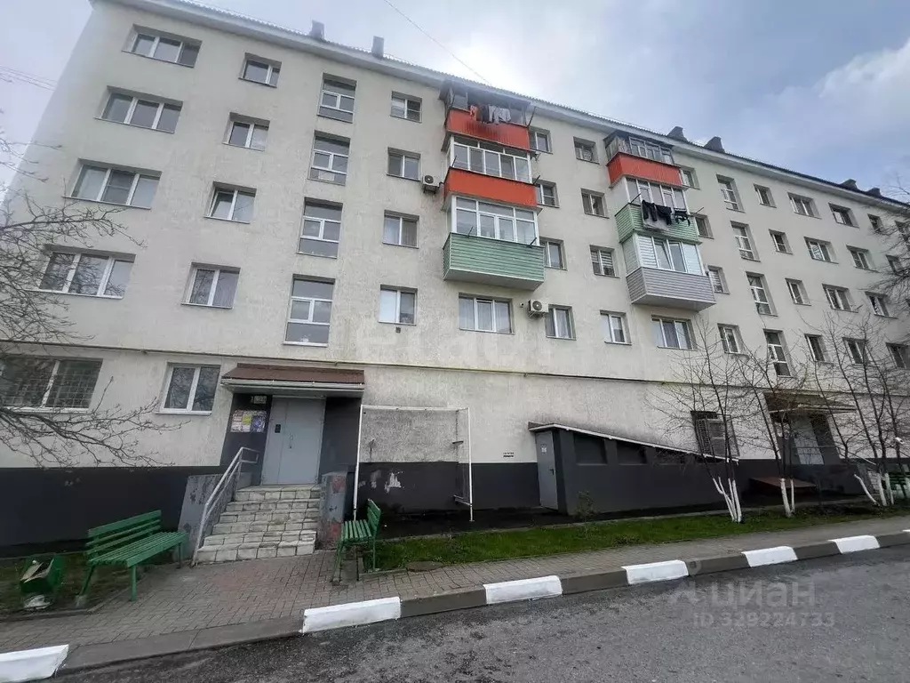 1-к кв. Белгородская область, Губкин ул. Фрунзе, 18 (31.4 м) - Фото 1