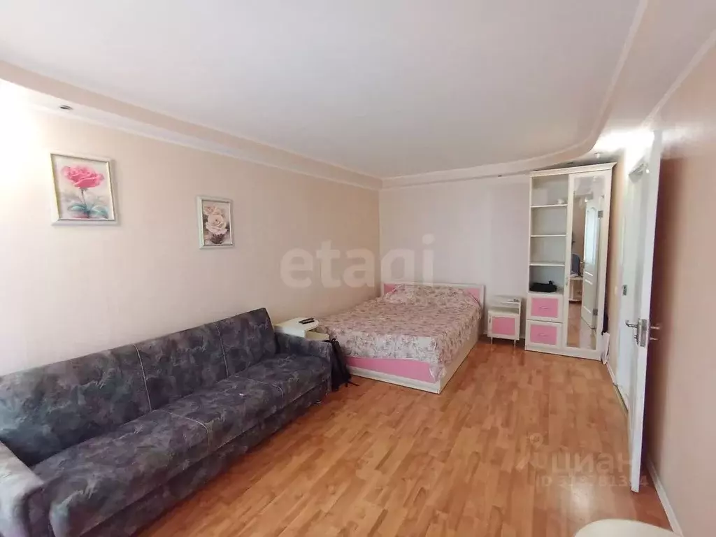 1-к кв. Крым, Симферополь просп. Кирова (30.0 м) - Фото 1