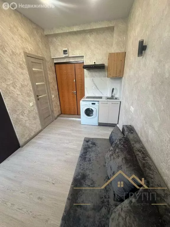 1к в 5-комнатной квартире (18.6 м) - Фото 0