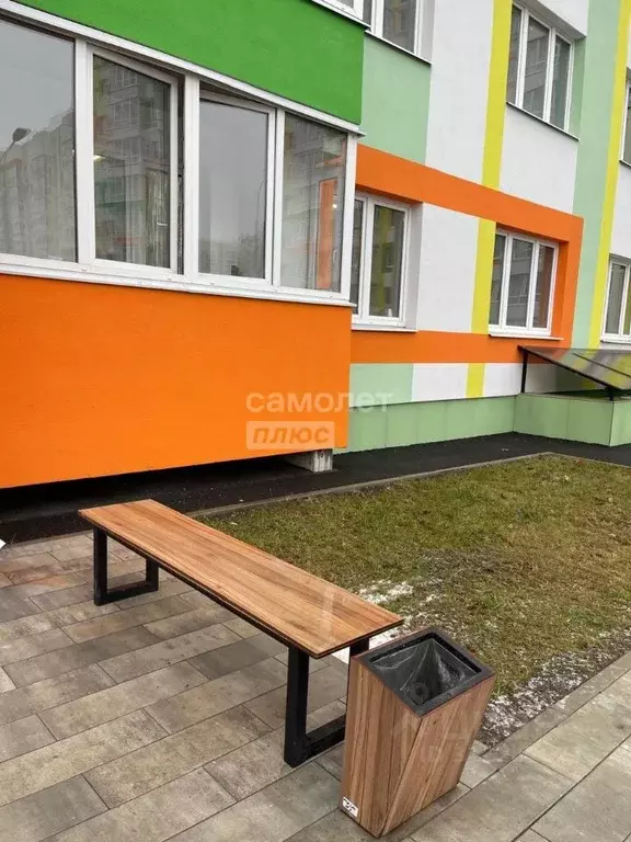 3-к кв. Курская область, Курск ул. Энгельса, 158к1 (59.5 м) - Фото 0