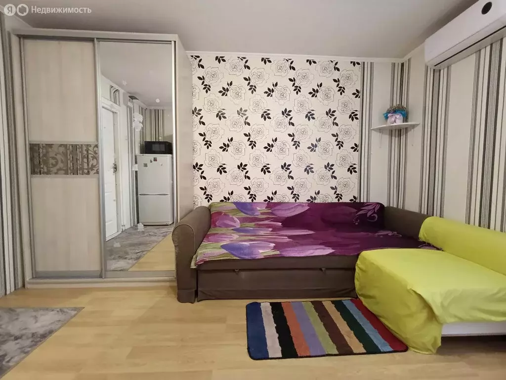 1к в 4-комнатной квартире (15 м) - Фото 0