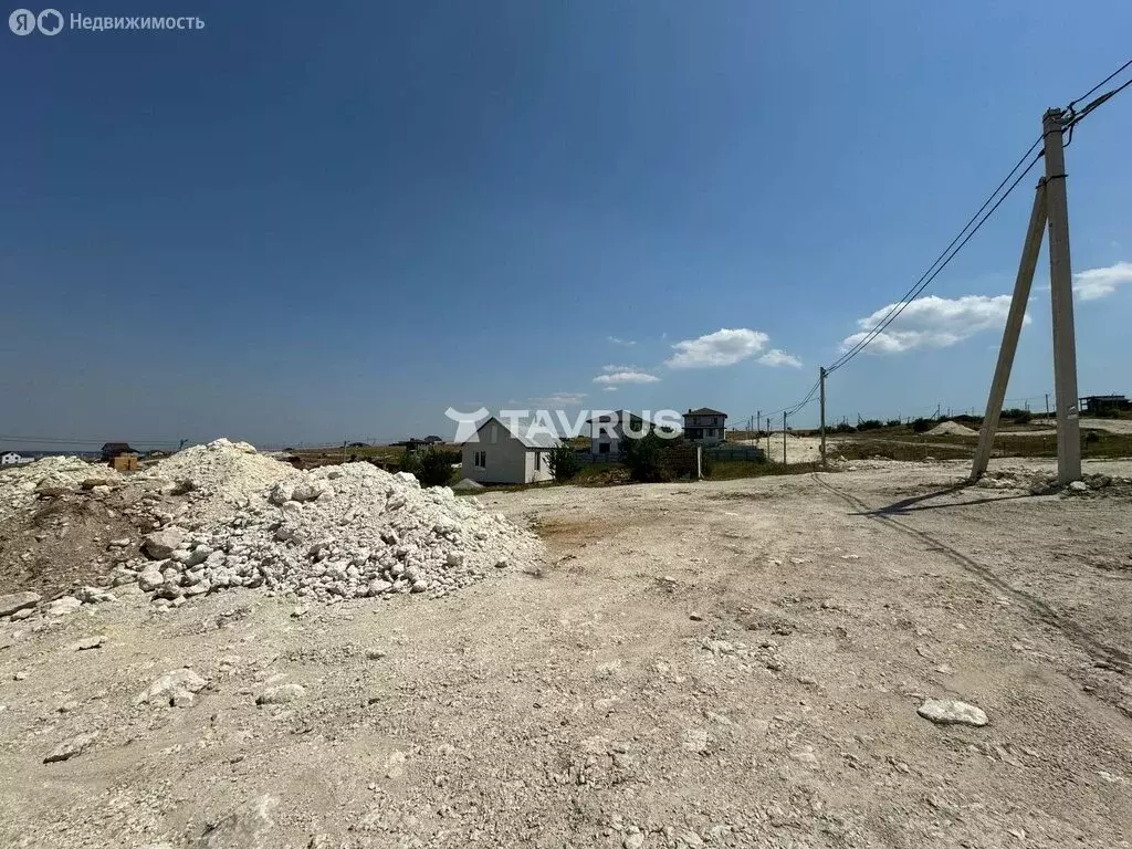 Участок в Симферополь, улица Эдуарда Тотлебена, 13 (6 м) - Фото 0
