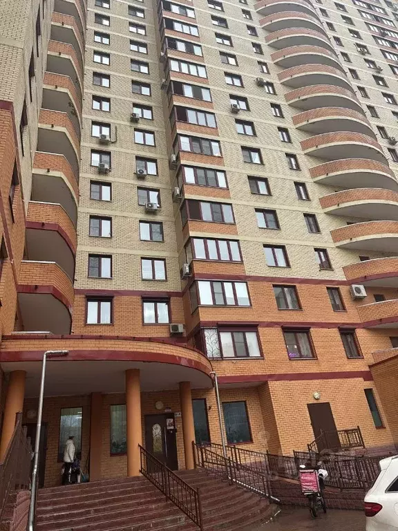 2-к кв. Московская область, Реутов ул. Октября, 22 (82.2 м) - Фото 1