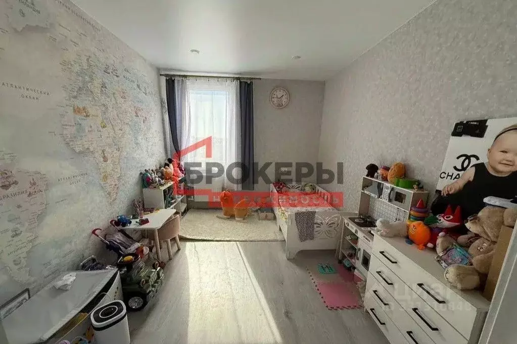 3-к кв. Севастополь ул. Братьев Манганари, 20 (71.0 м) - Фото 2