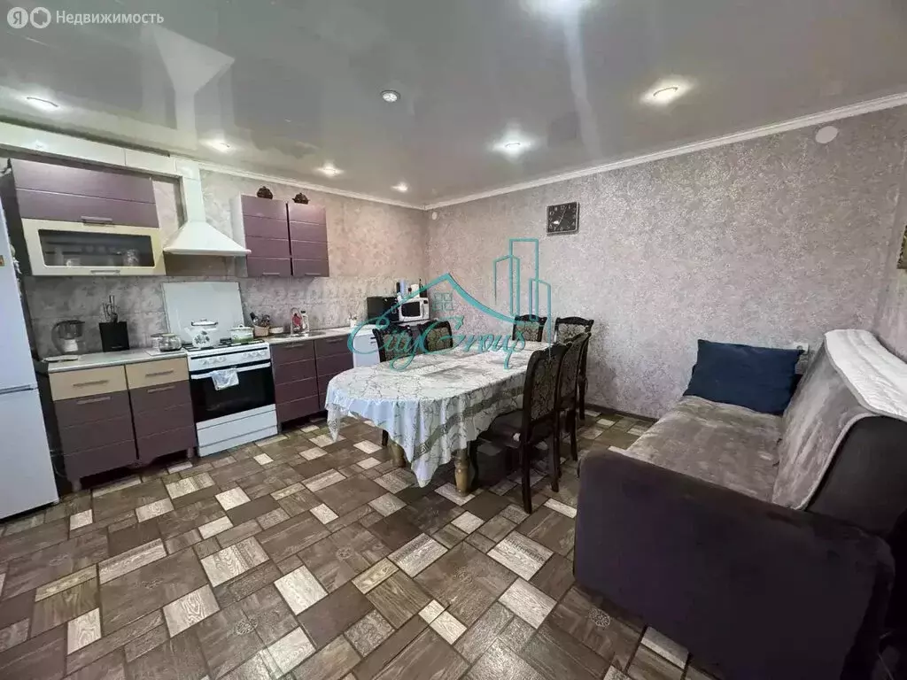Дом в Ясный, улица Александра Куприенко, 37 (167 м) - Фото 1