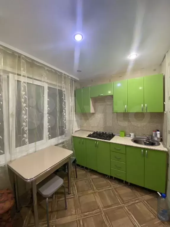 1-к. квартира, 35 м, 1/9 эт. - Фото 0