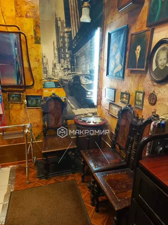 Комната 18 м в 3-к., 2/4 эт. - Фото 1