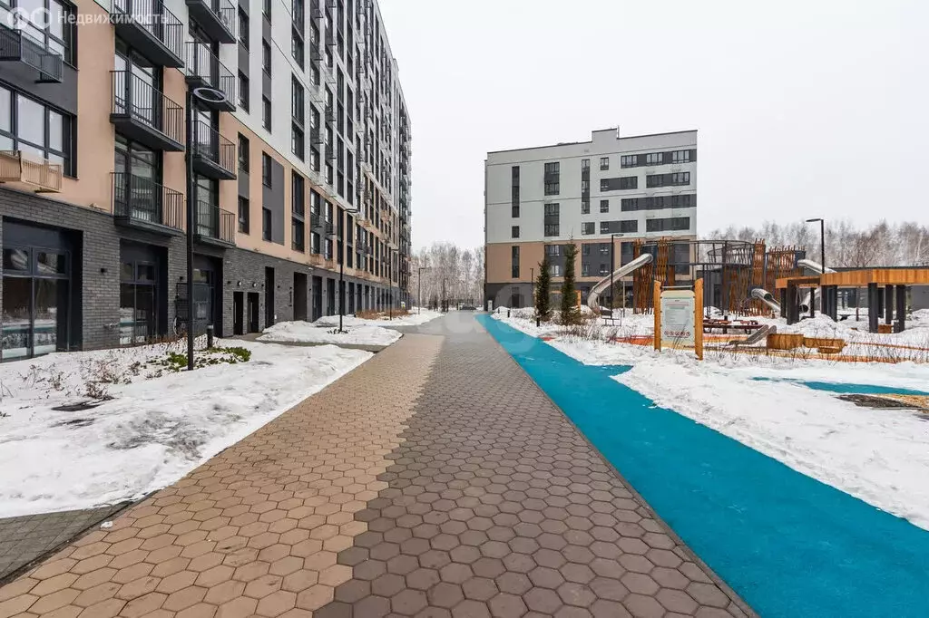 2-комнатная квартира: Тюмень, улица Первооткрывателей, 9 (51.6 м) - Фото 2