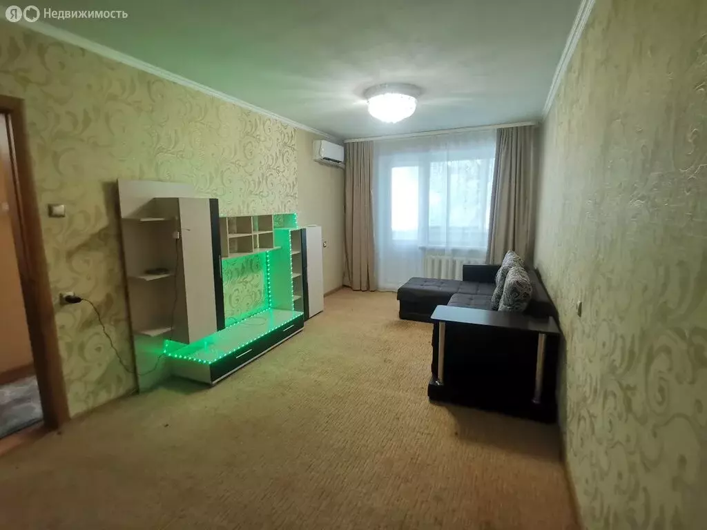 1-комнатная квартира: Оренбург, улица Чкалова, 52 (36 м) - Фото 1