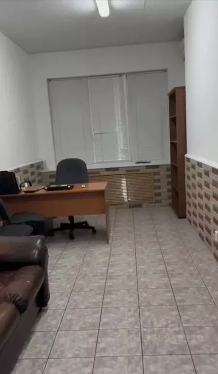 Офис в Кабардино-Балкария, Нальчик ул. Кирова, 292А (30 м) - Фото 2