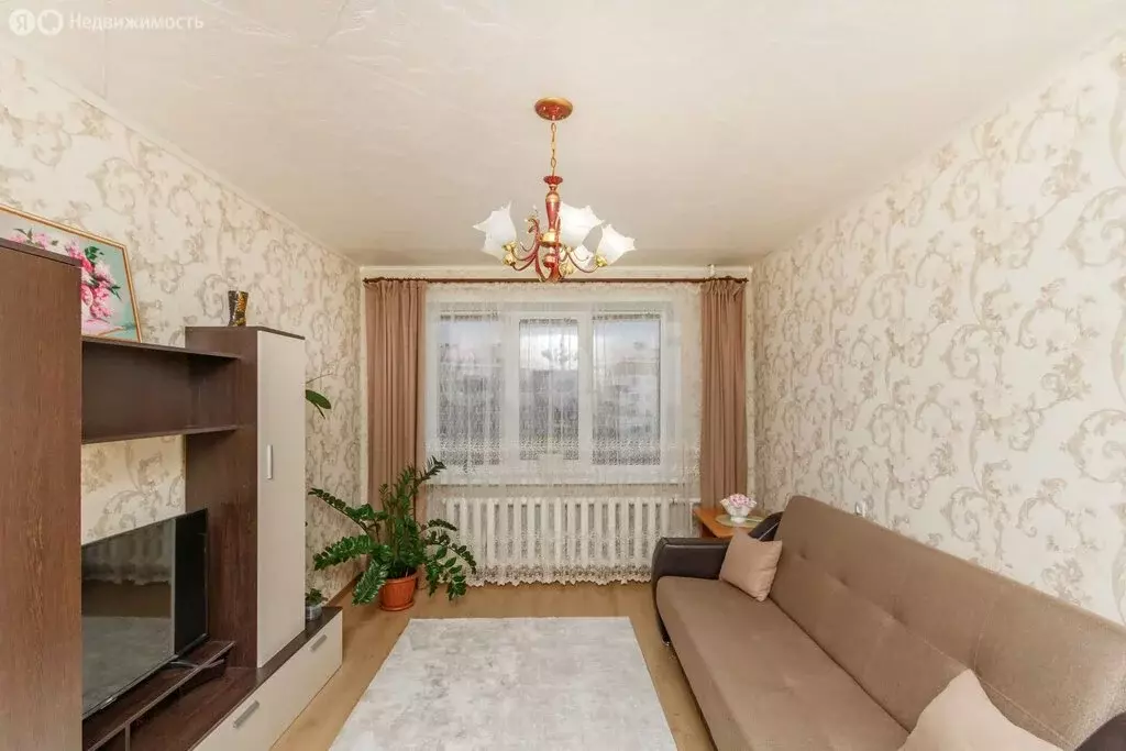 3-комнатная квартира: Ишим, улица Республики, 10В (66.9 м) - Фото 2