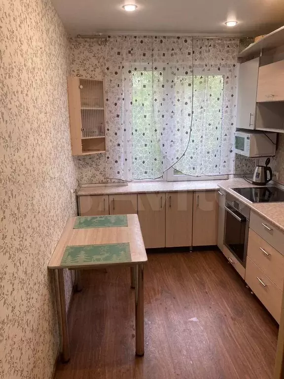 2-к. квартира, 43 м, 1/9 эт. - Фото 1
