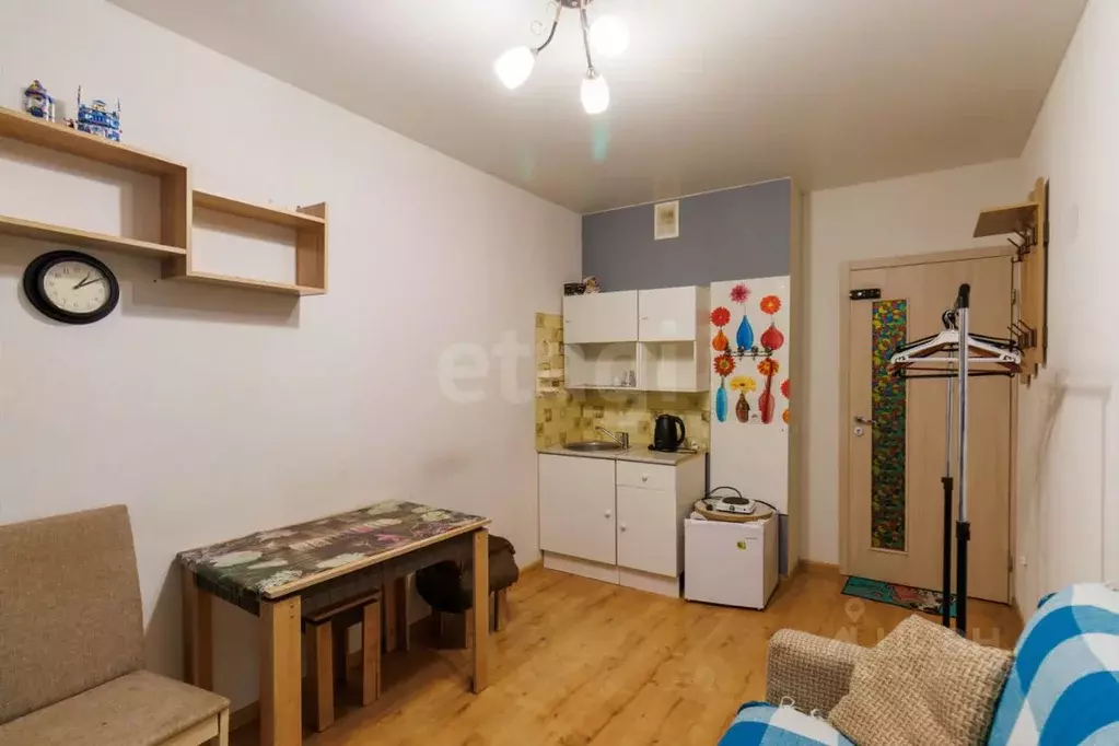 Комната Санкт-Петербург бул. Александра Грина, 1 (14.0 м) - Фото 2