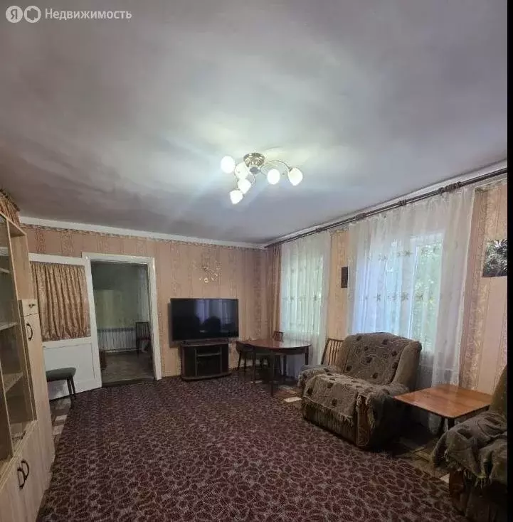 Дом в Новошахтинск, улица 60 лет Октября (52 м) - Фото 1