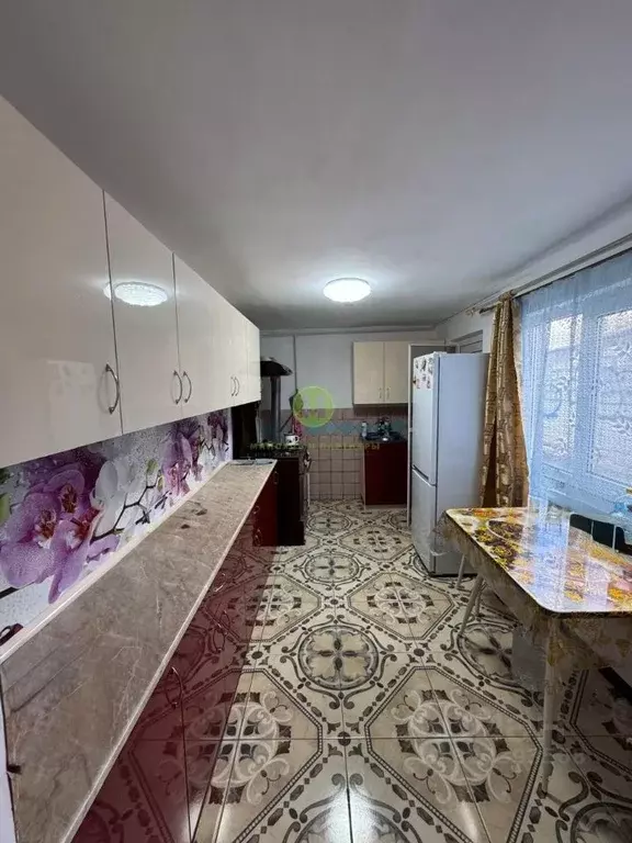 Дом в Крым, Симферопольский район, с. Урожайное ул. Веселая, 63 (56 м) - Фото 1