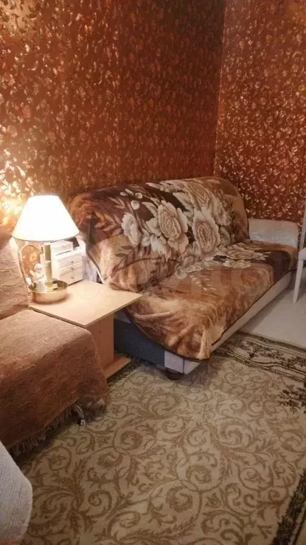 Комната 13 м в 2-к., 4/6 эт. - Фото 0