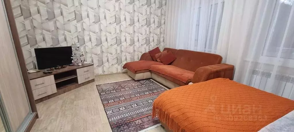 1-к кв. Калмыкия, Элиста ул. В.И. Ленина, 256 (45.0 м) - Фото 0