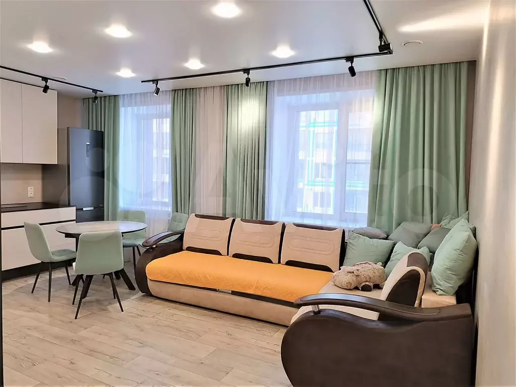 3-к. квартира, 85 м, 5/5 эт. - Фото 0