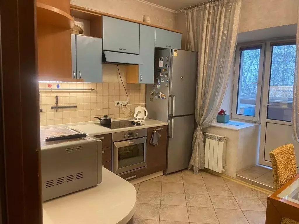 2-к кв. Московская область, Реутов Южная ул., 13 (60.0 м) - Фото 2