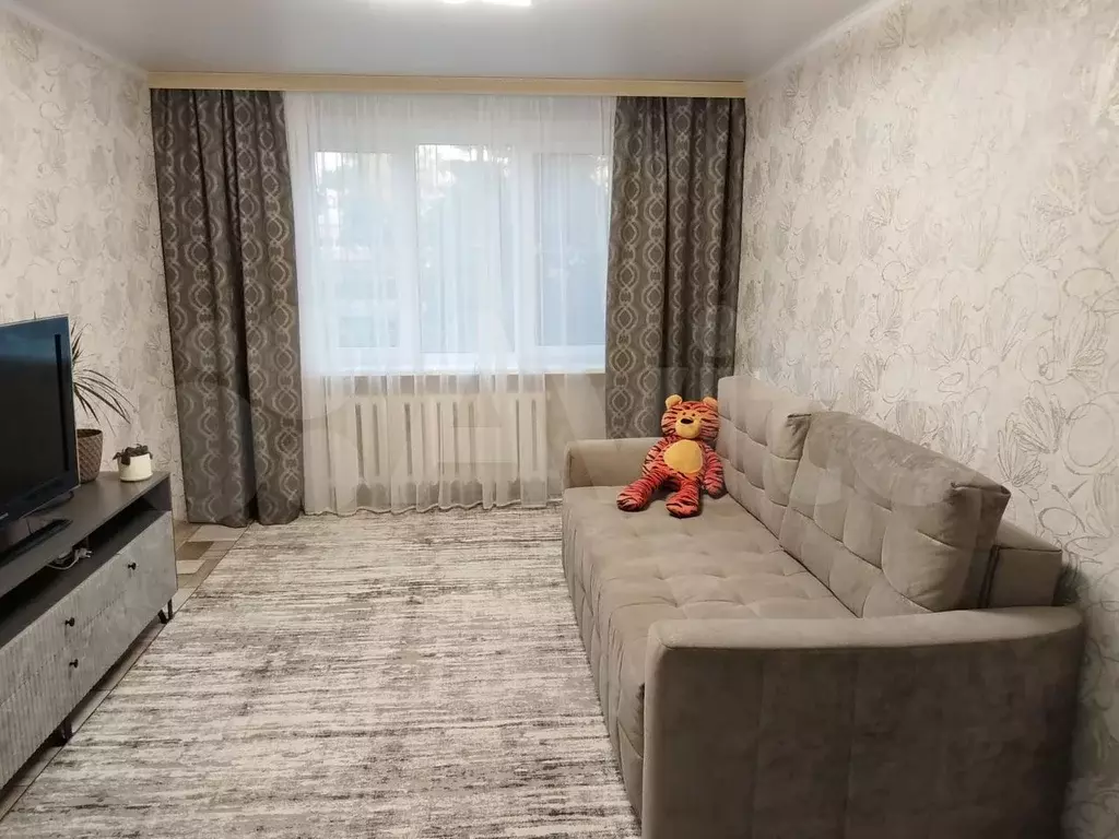 2-к. квартира, 54 м, 2/9 эт. - Фото 0