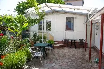 Дом в Краснодарский край, Анапа ул. Островского, 24 (50 м) - Фото 1