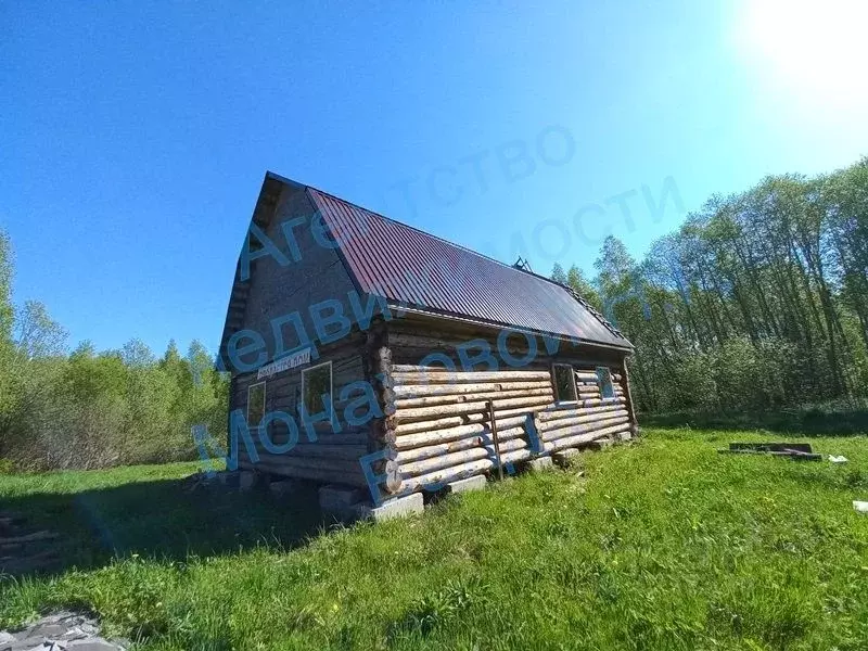 Дом в Новгородская область, Валдайский район, Рощинское с/пос, д. ... - Фото 1