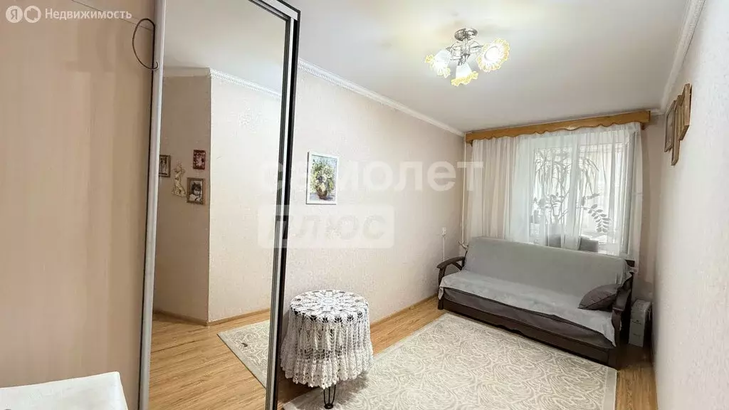 2-комнатная квартира: Тимашевск, улица Ленина, 87 (50 м) - Фото 1