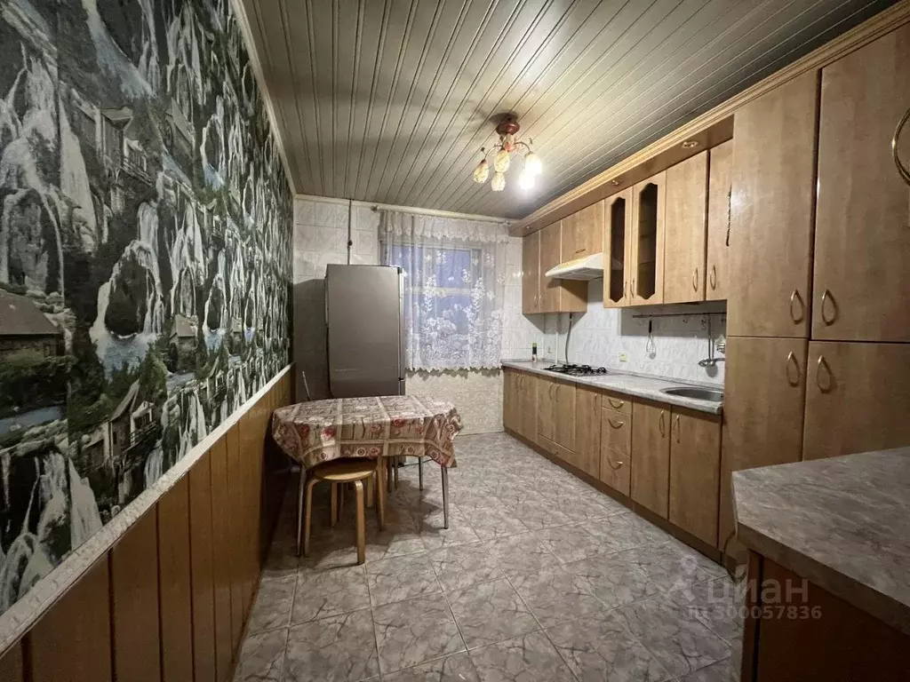 2-к кв. Московская область, Щелково Свирская ул., 4 (50.0 м) - Фото 2