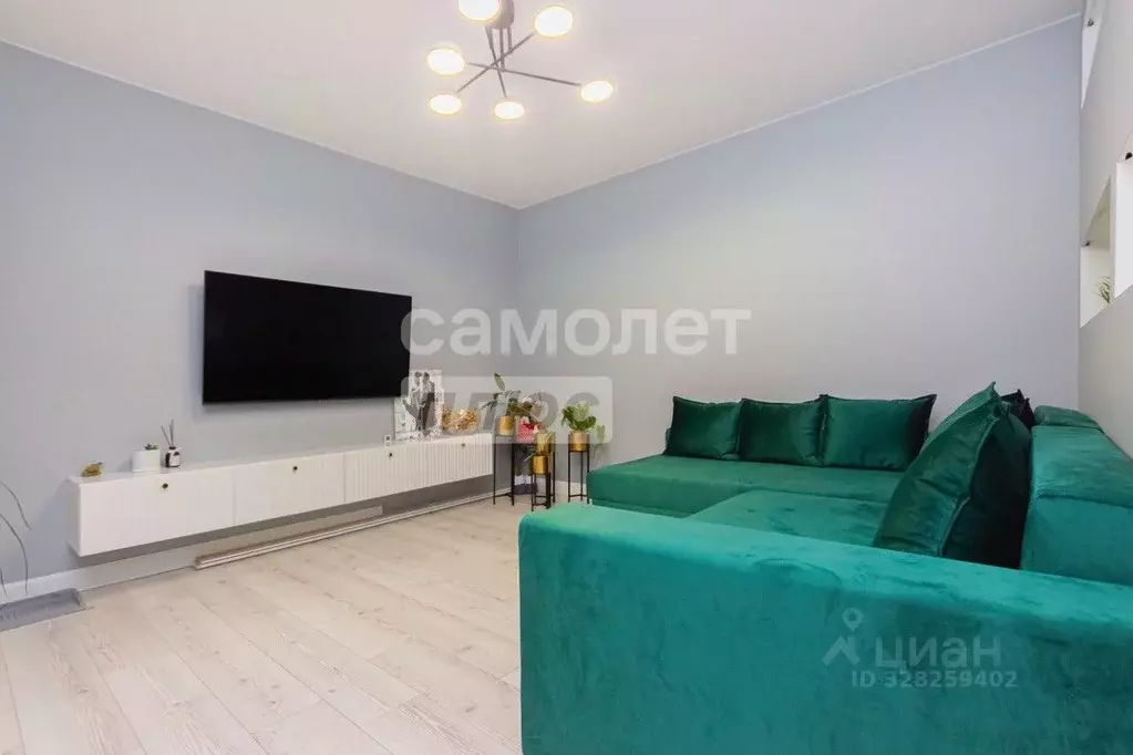 2-к кв. Московская область, Наро-Фоминск ул. Луговая, 1 (72.1 м) - Фото 1