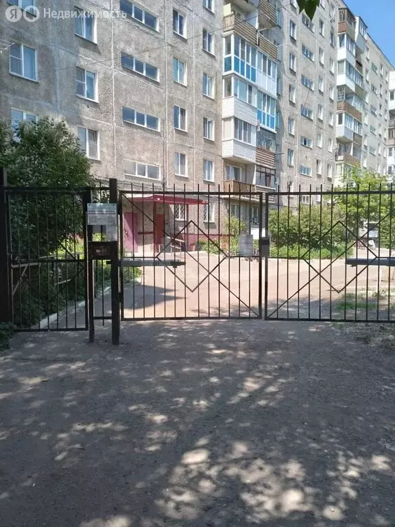 2-комнатная квартира: Омск, Заозёрная улица, 9 (45 м) - Фото 1