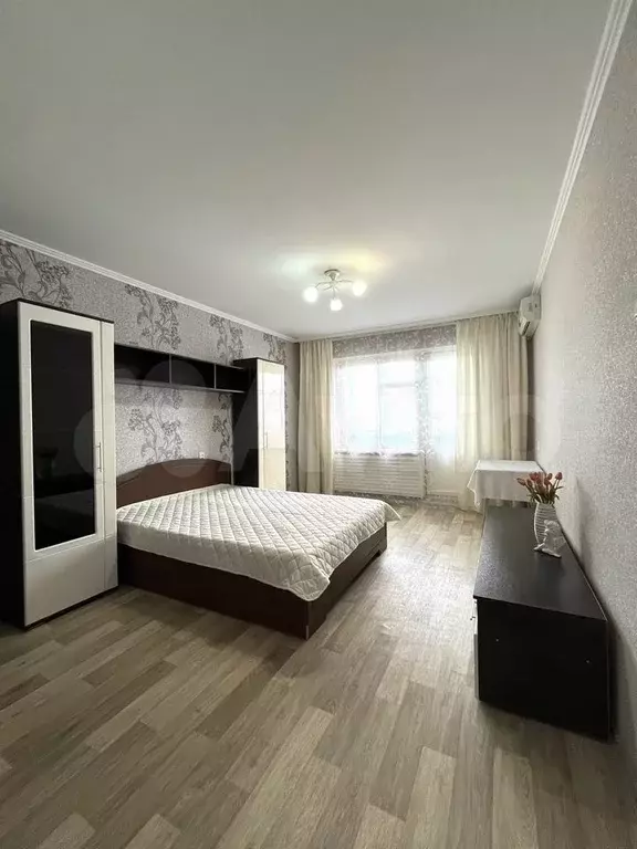 1-к. квартира, 40 м, 7/9 эт. - Фото 1