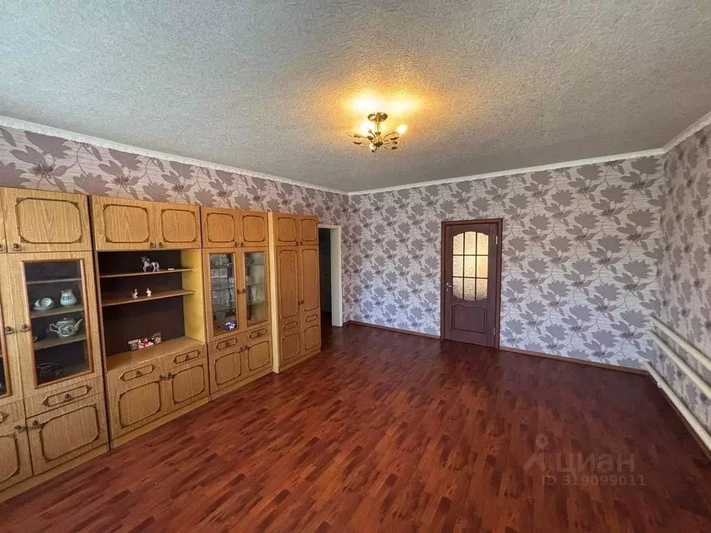 Дом в Белгородская область, Валуйки ул. Чернышевского, 26Б (126 м) - Фото 1
