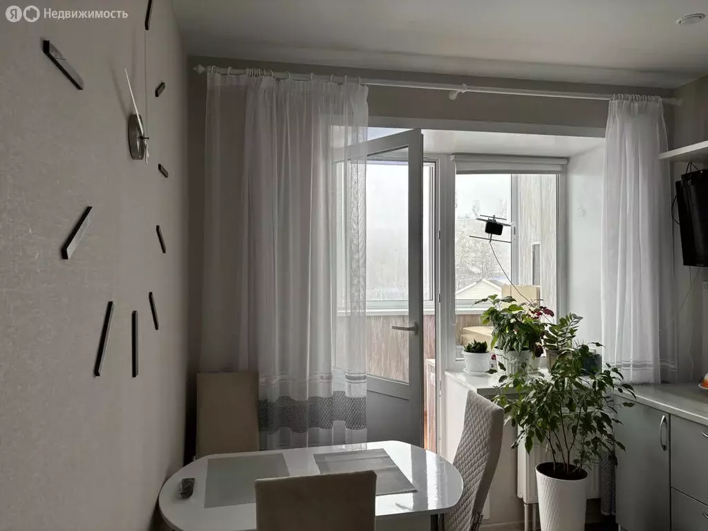1-комнатная квартира: Сыктывкар, улица Домны Каликовой, 60/1 (32 м) - Фото 1