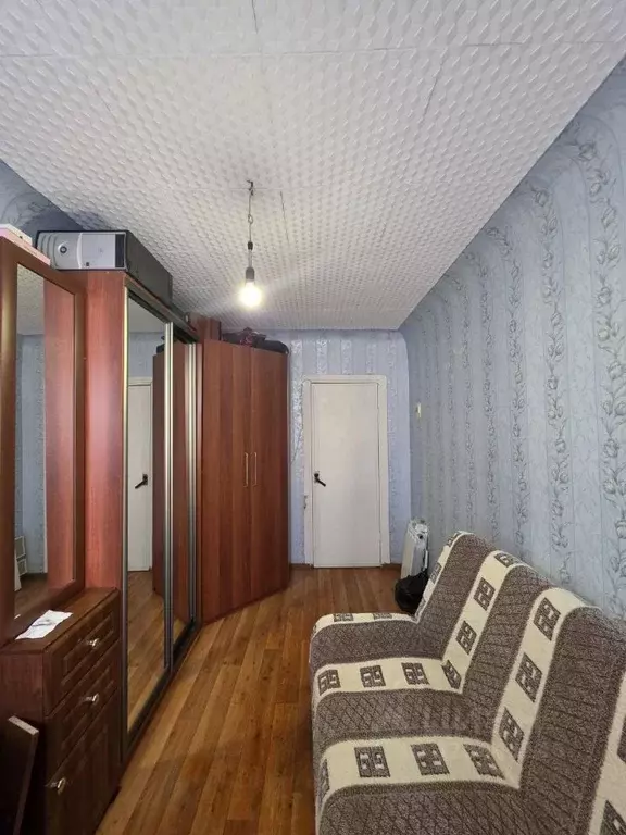 3-к кв. Омская область, Омск пос. Амурский, ул. Багратиона, 2 (59.5 м) - Фото 1