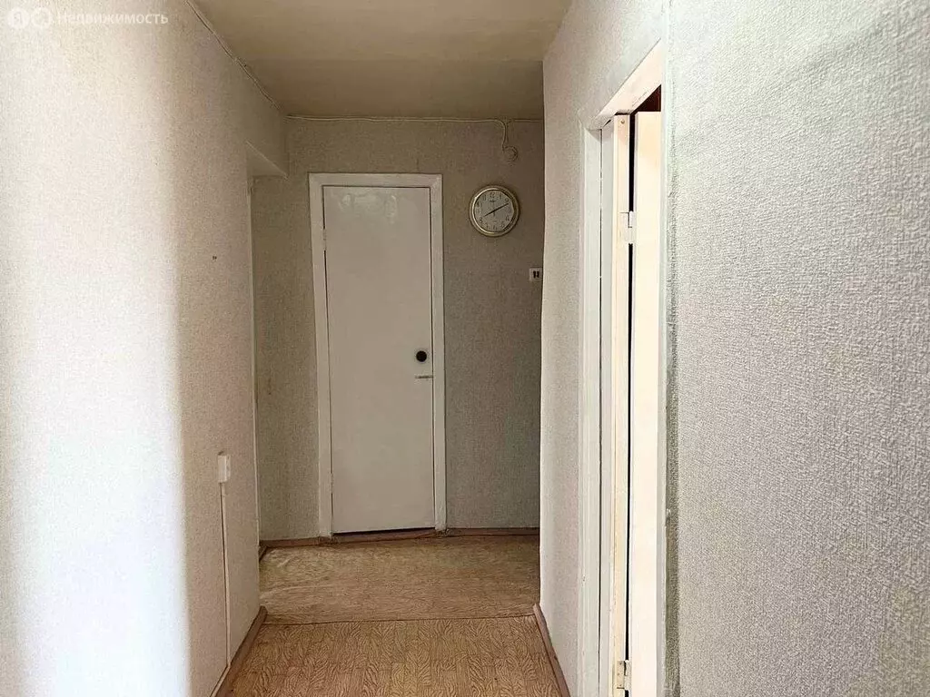 2-комнатная квартира: Красные Баррикады, Первомайская улица, 12А (42.2 ... - Фото 0