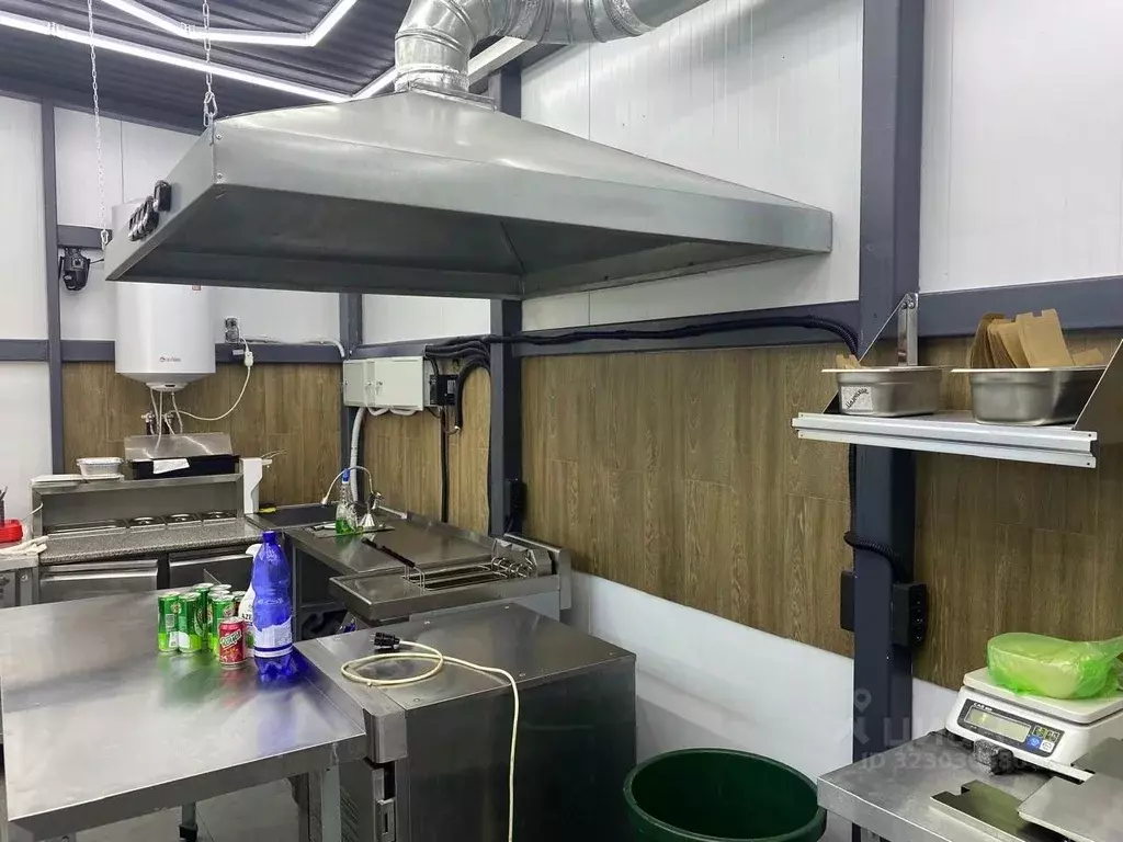 Торговая площадь в Белгородская область, Старый Оскол ул. Троицкая, ... - Фото 2