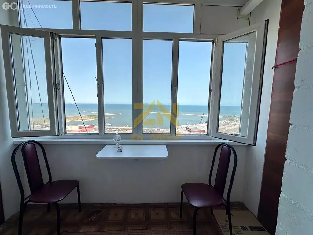 4-комнатная квартира: Махачкала, улица Заманова, 47Л (113 м) - Фото 1