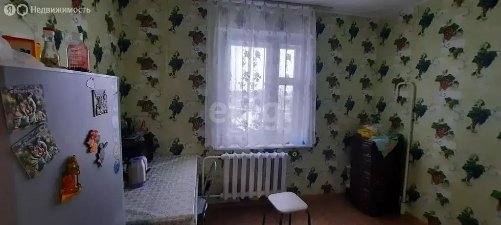 1-комнатная квартира: Алапаевск, улица Калинина, 5К2 (34.8 м) - Фото 1