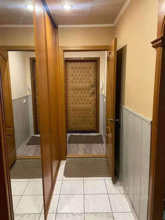 4-к кв. Красноярский край, Красноярск Зеленая Роща мкр, ул. Воронова, ... - Фото 1