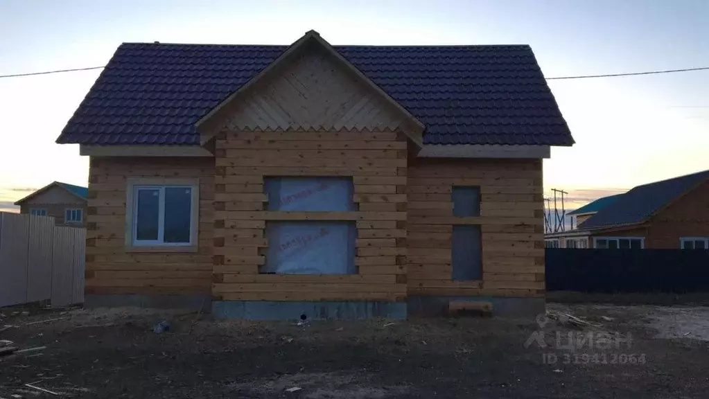 Дом в Саха (Якутия), Якутск Вилюйский тракт, 3-й км, 23 (58 м) - Фото 1