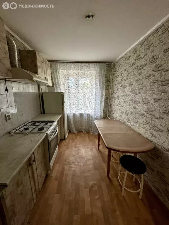 2-комнатная квартира: Кузнецк, улица Пушкина, 2 (52 м) - Фото 0